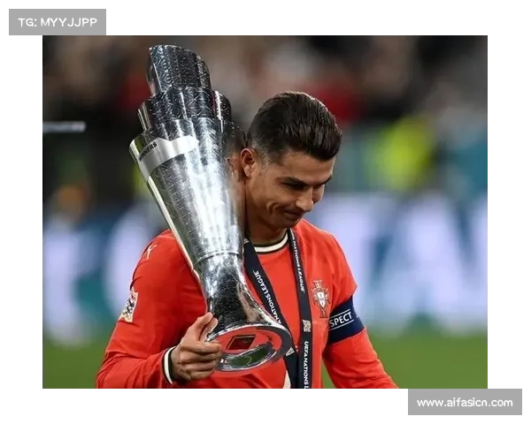 捷克锋霸希季尔崛起勇敢挑战C罗巅峰荣耀铸就绿茵新传奇 捷克锋霸希季尔崛起勇敢挑战C罗巅峰荣耀铸就绿茵新传奇